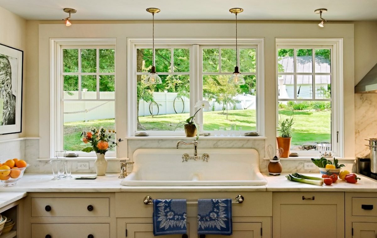 Beautiful Clean Window Use Natural Products to Clean a Window - Tips and Ideas