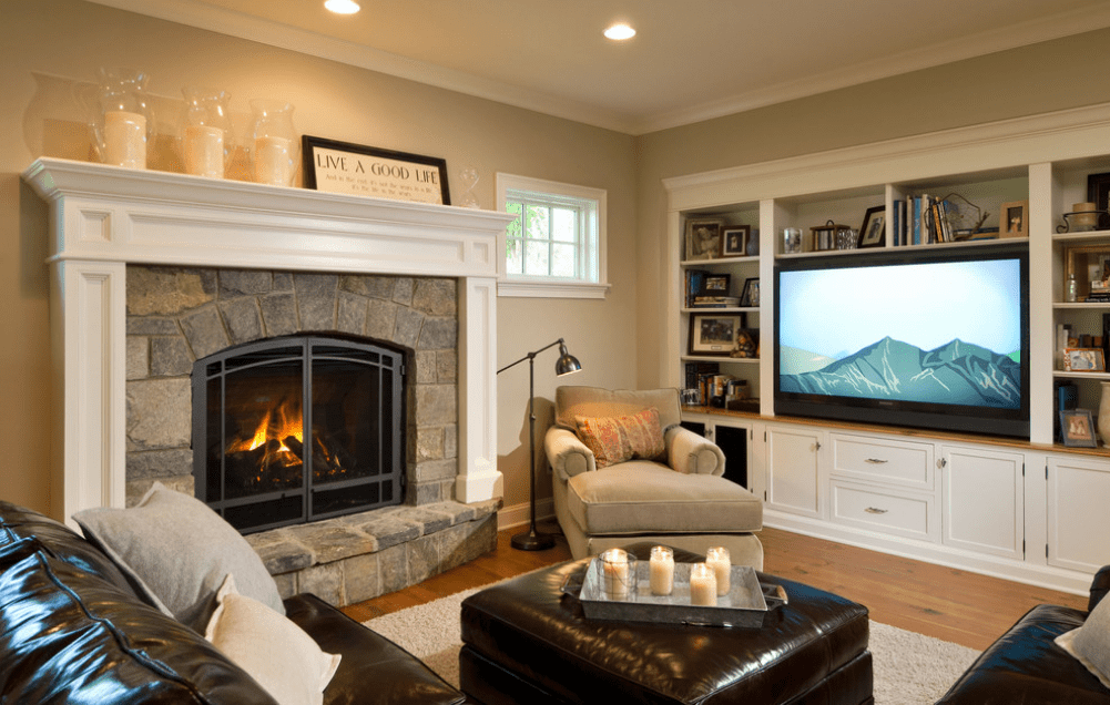 Traditional Living Rooms With Tv